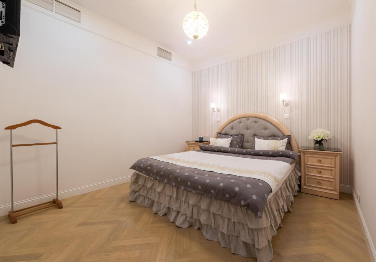 Your Home Away From Home Kiev Exterior foto