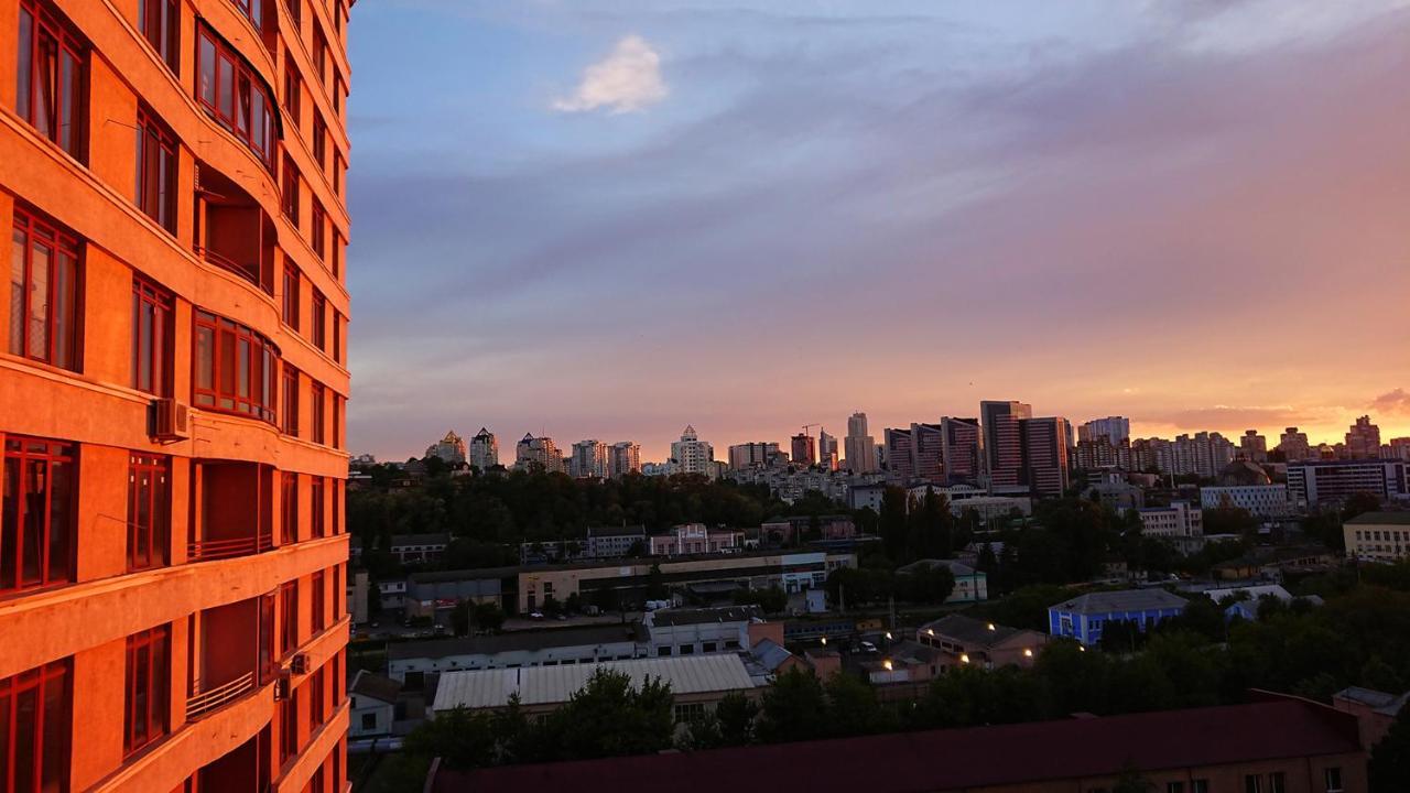 Your Home Away From Home Kiev Exterior foto